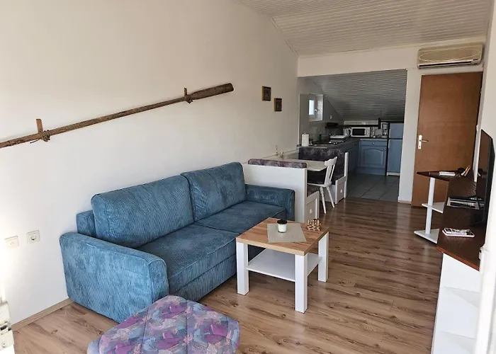 Gordana's Place With A Sea View Malinska