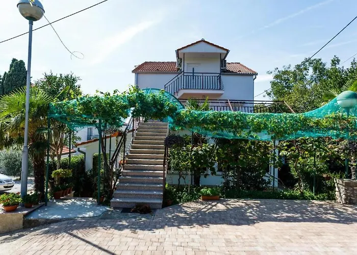 Gordana's Place With A Sea View